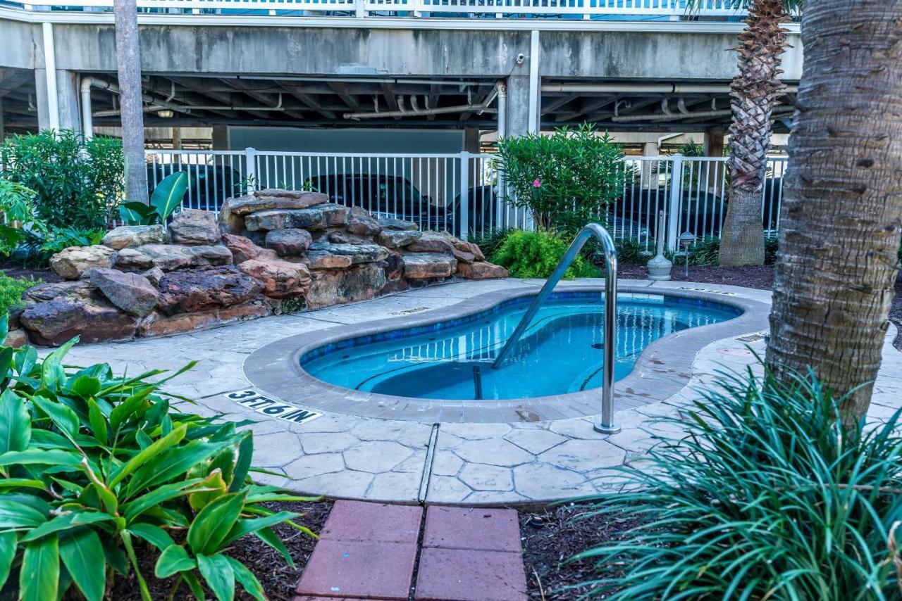 Octopus Gardens Private Boardwalk To The Beach Great Gulf Views Galveston Exteriér fotografie