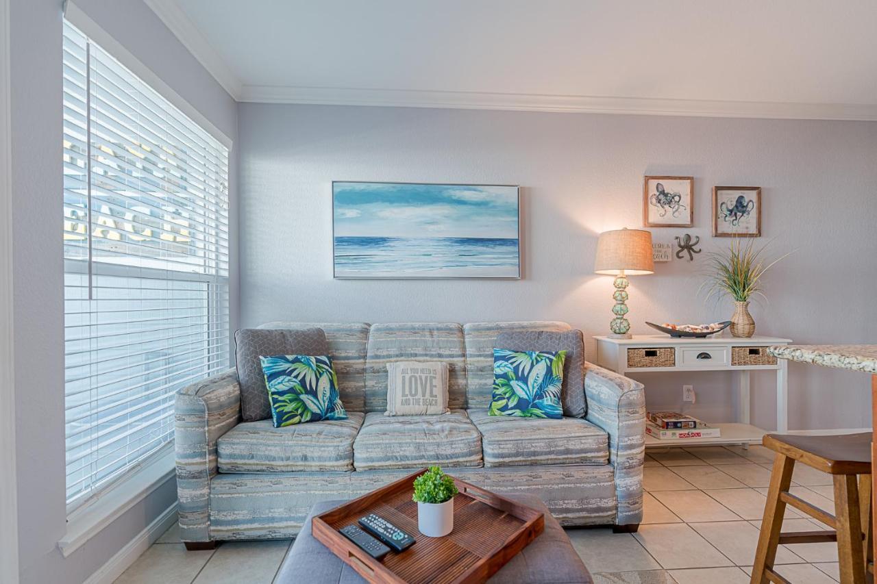 Octopus Gardens Private Boardwalk To The Beach Great Gulf Views Galveston Exteriér fotografie