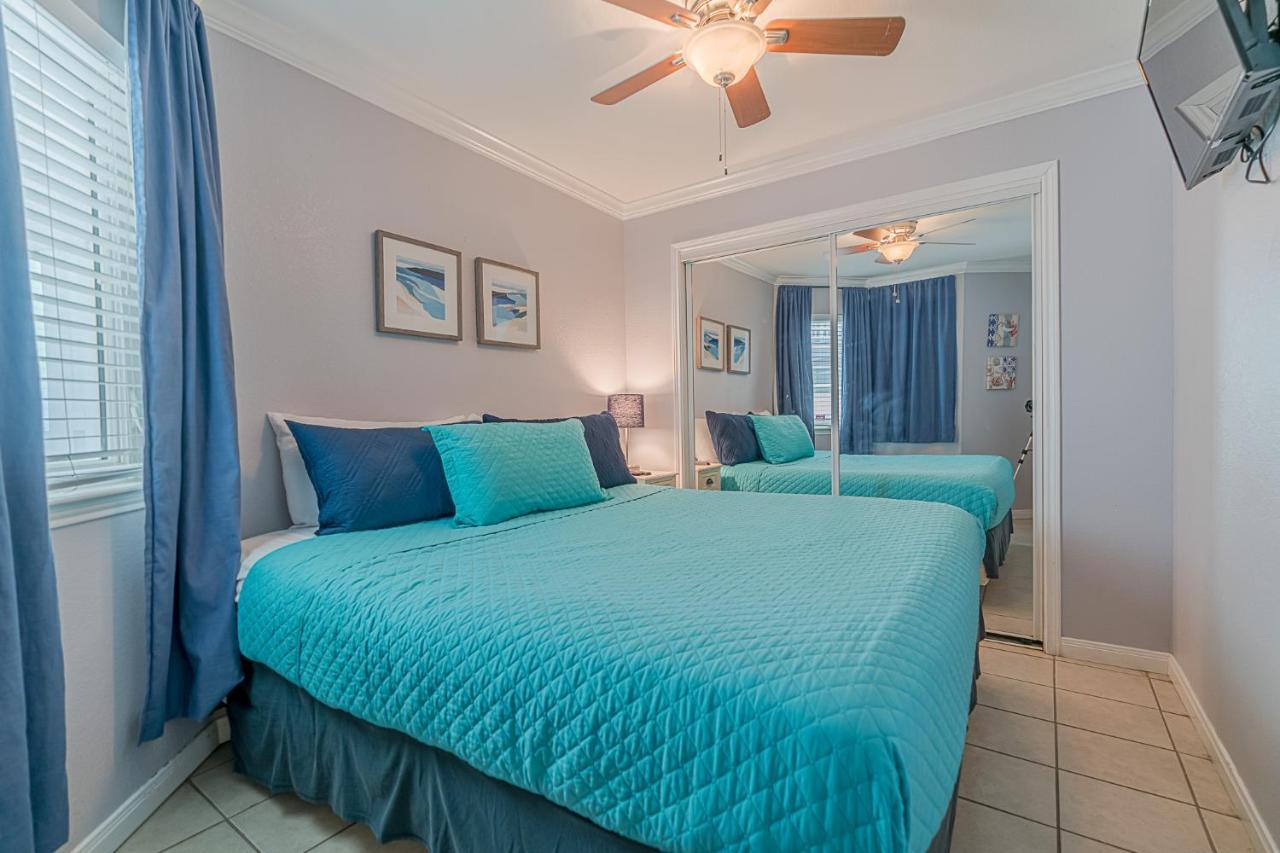 Octopus Gardens Private Boardwalk To The Beach Great Gulf Views Galveston Exteriér fotografie